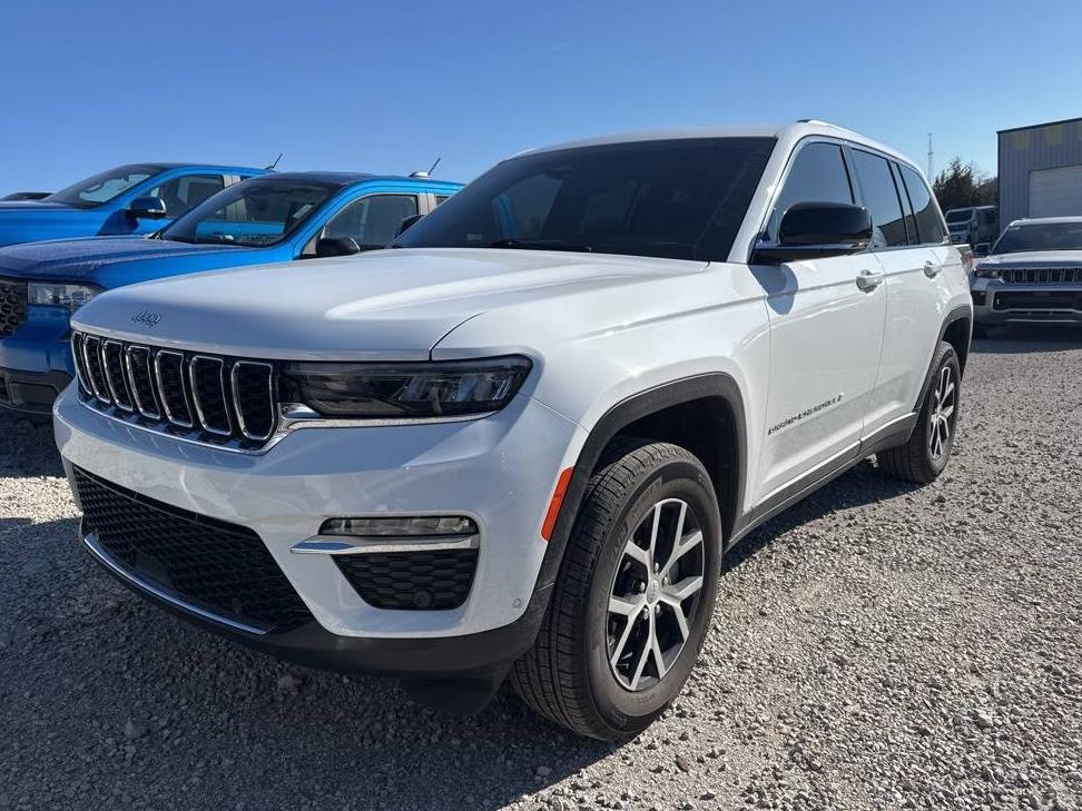 JEEP GRAND CHEROKEE 2024 1C4RJHBGXR8937921 image